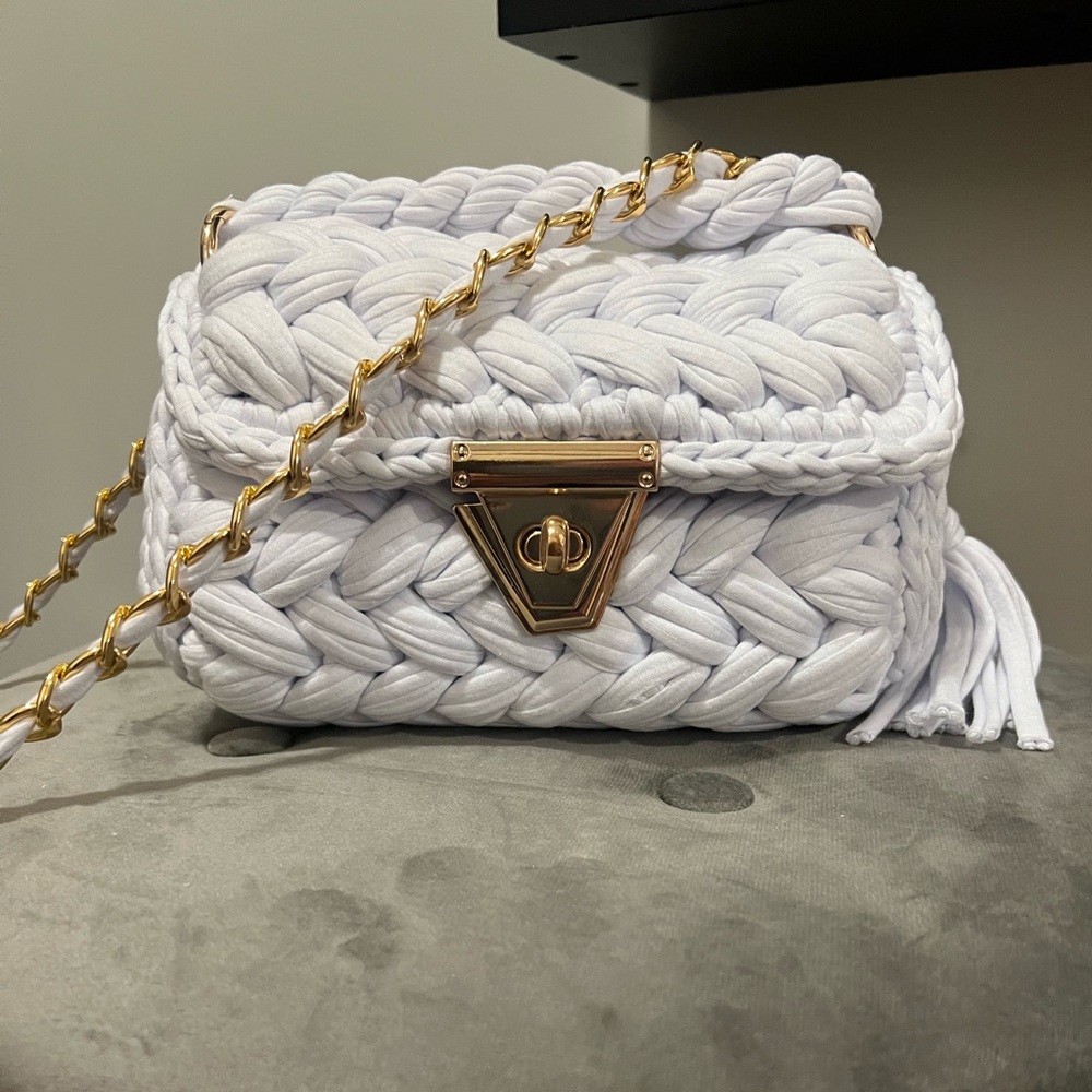 Handmade White knitted bag for summer